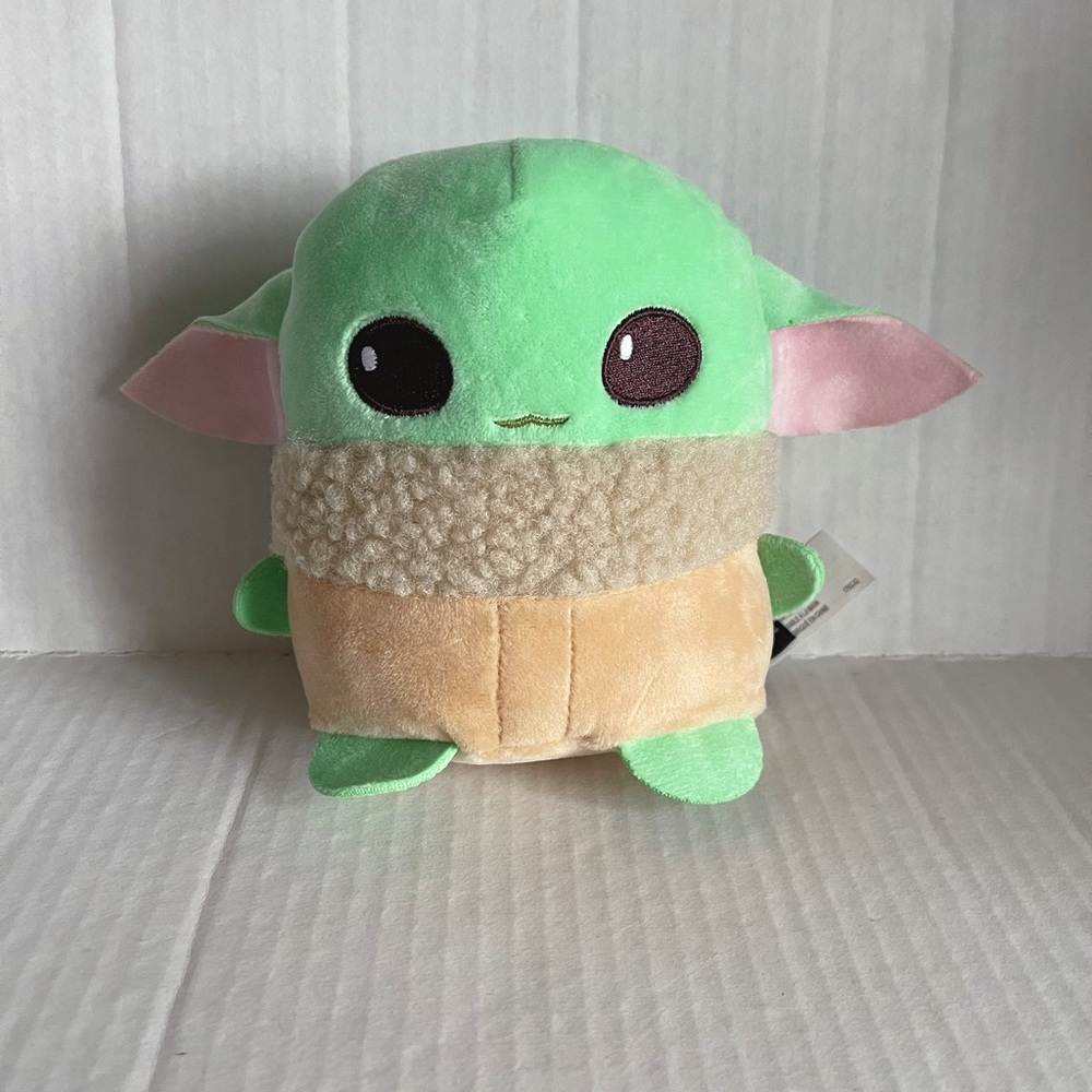 NWOT Star Wars The Mandalorian Grogu Baby Yoda The Child Cuutopia Plushie Mattel